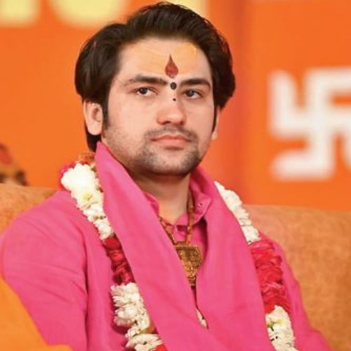 प्रसिद्ध धर्मगुरु बागेश्वर बाबा ‘धीरेन्द्रकृष्ण शास्त्री’  नेपालमा।