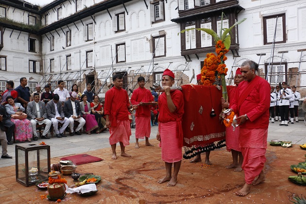 आज बडादशैंको सप्तमी; फूलपाती भित्र्याइँदै