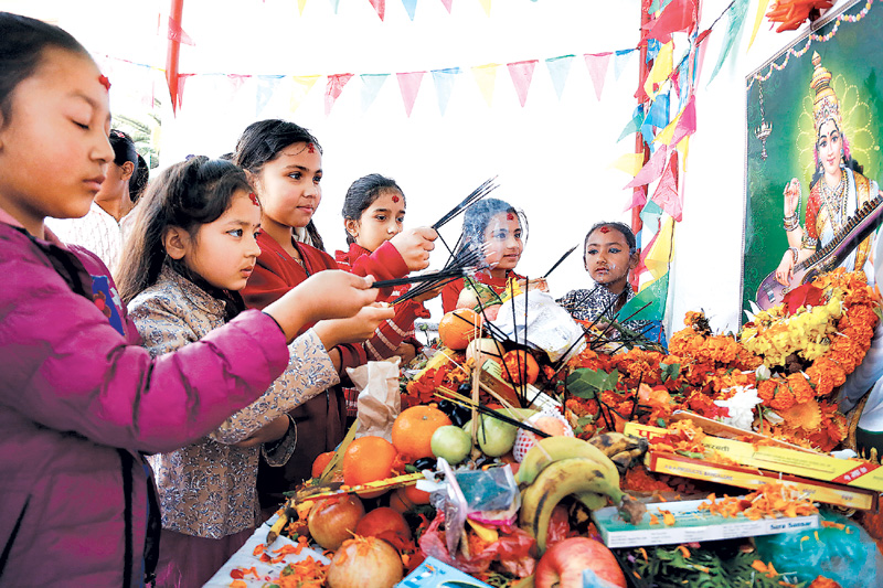 आज वसन्तपञ्चमीः देशभर विद्याकी देवी सरस्वतीको पूजा आराधना गरिँदै
