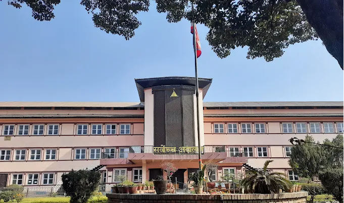 सर्वोच्चले सरकारलाई सोध्यो विश्वासको मत नलिनुको कारण