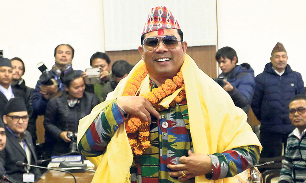 नाउपा नेपालका उम्मेदवार रेशम चौधरीविरुद्ध उजुरी