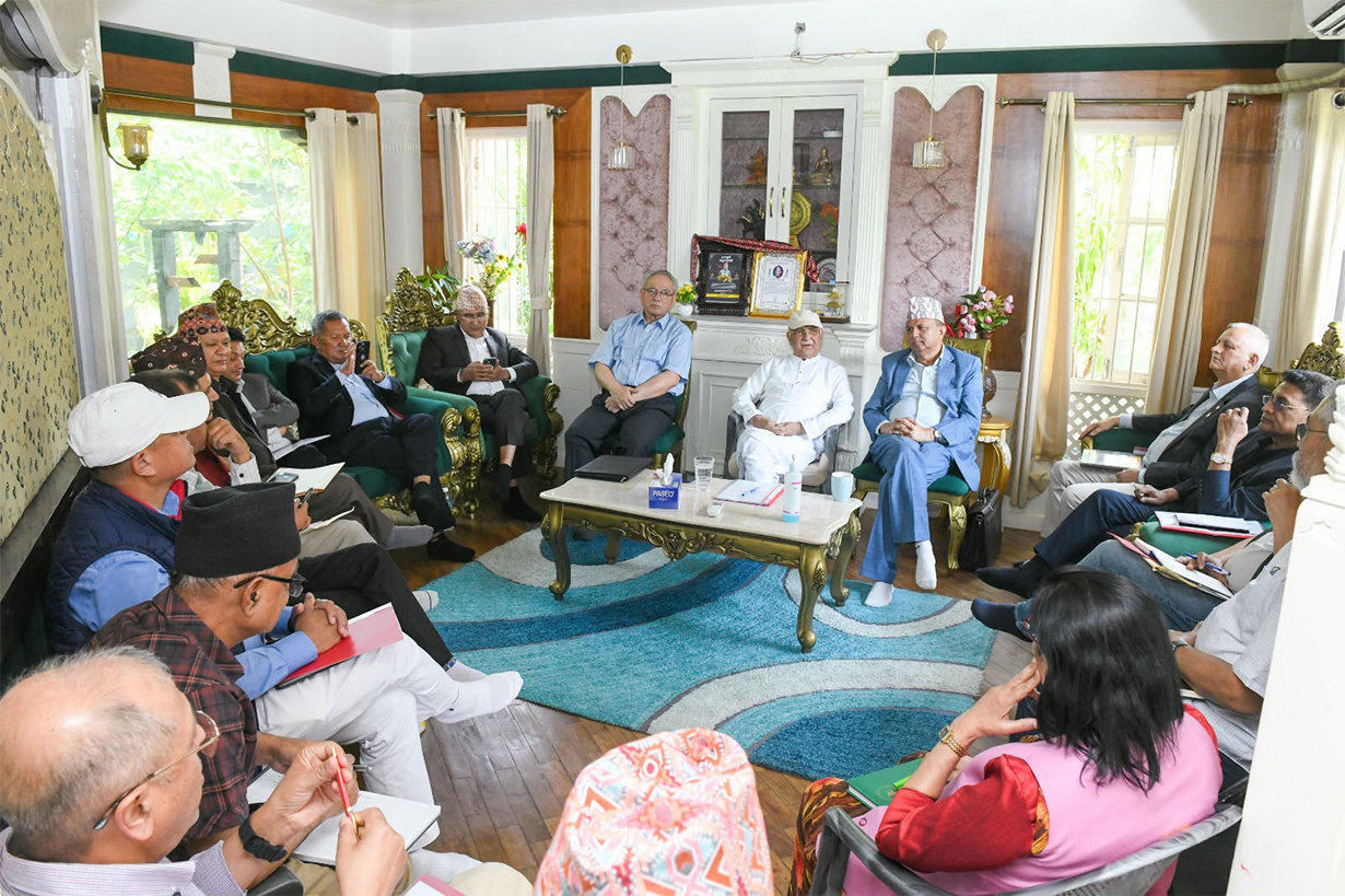 एमाले सचिवालय बैठक आज पनि बस्दै, अध्यक्ष ओलीले जवाफ दिने