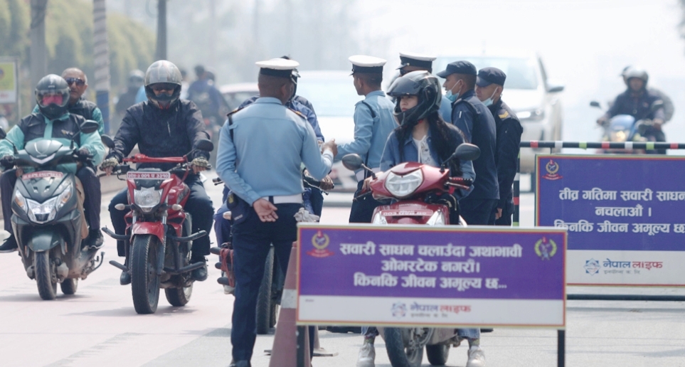 पछिल्लो २४ घण्टामा ट्राफिक कारबाहीमा, ११ लाख ५१ हजार राजस्व संकलन
