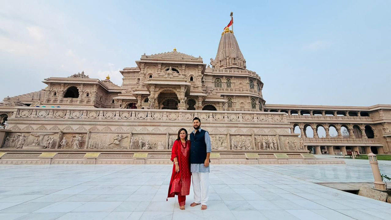 भारत भ्रमणबाट स्वदेश फर्किनु अघि अयोध्या पुगे रवि