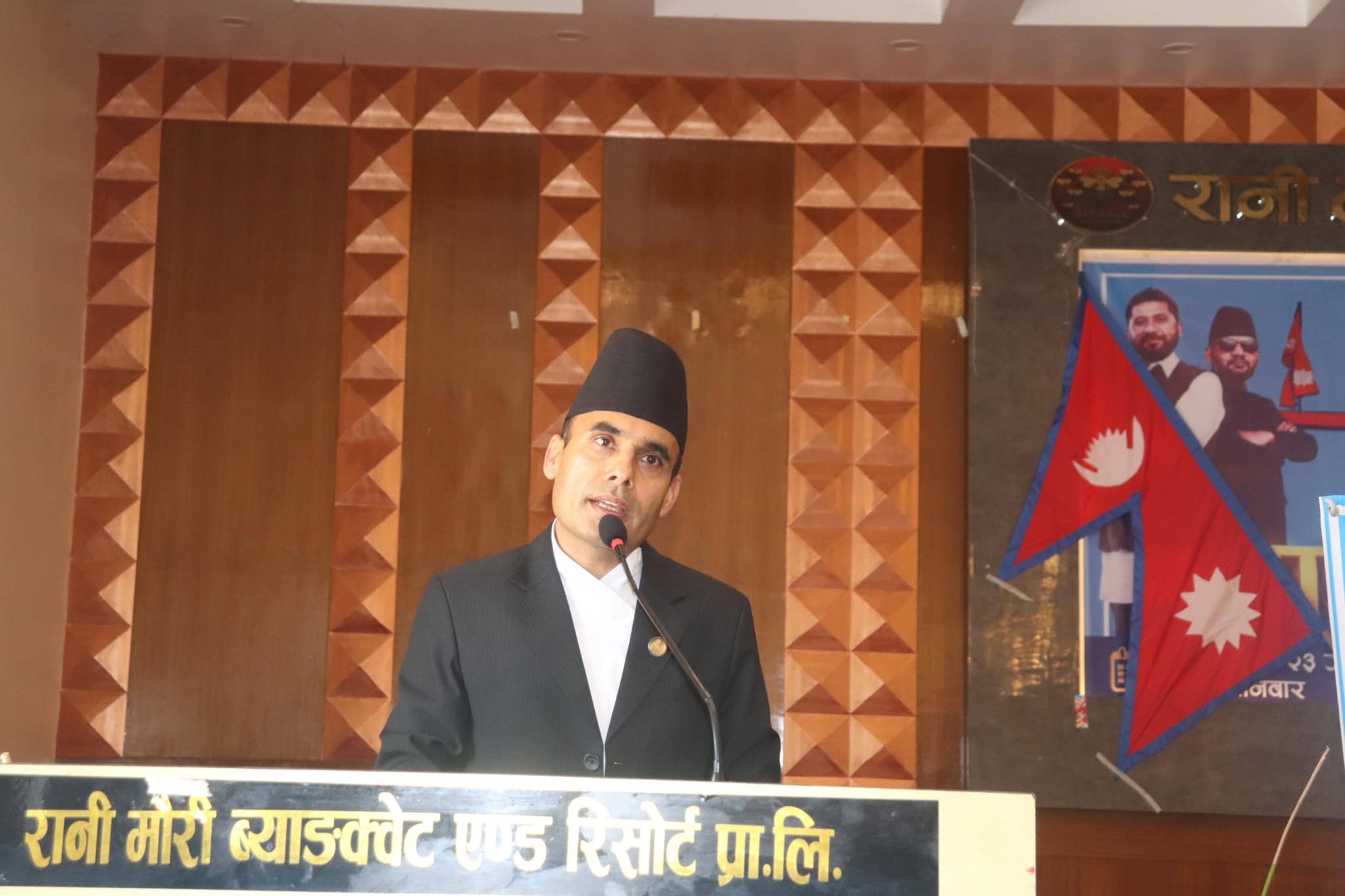 नयाँ राजनीतिक संस्कार स्थापित गर्दै नागरिक केन्द्रित शासन प्रणाली विकास भइरहेको छ : सञ्चारमन्त्री डा तिमिल्सिना
