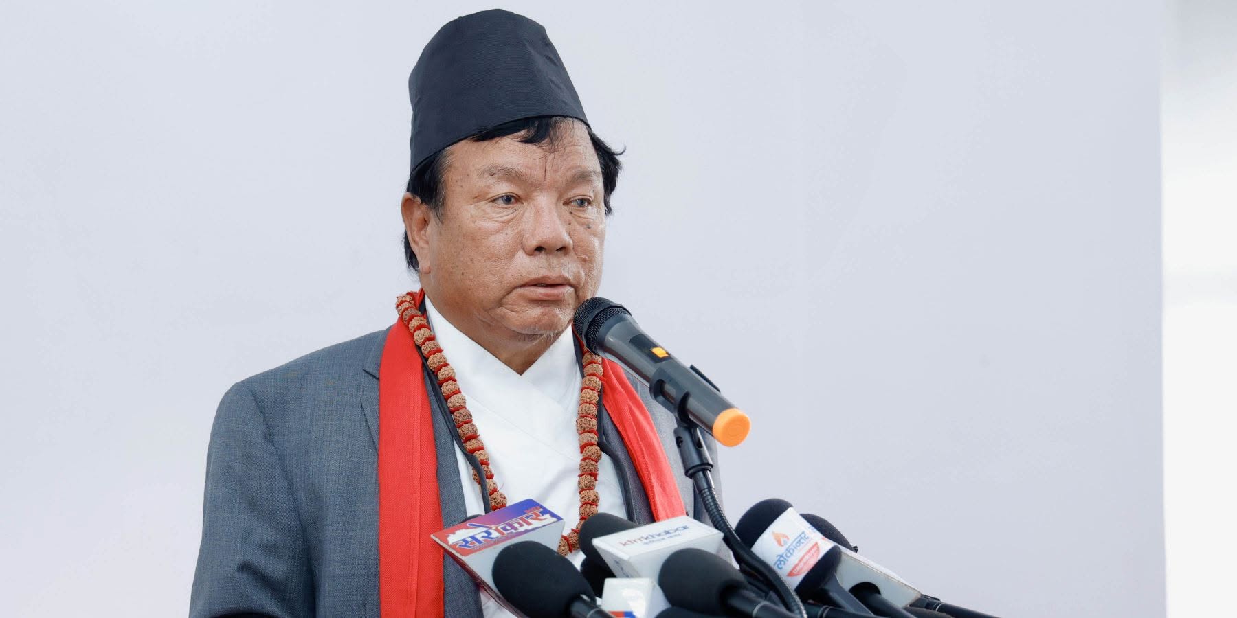 विज्ञान प्रविधि तथा नवप्रवर्तन मन्त्री बन्दै महावीर पुन